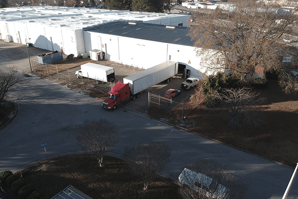 dry van semi shipment at loading dock